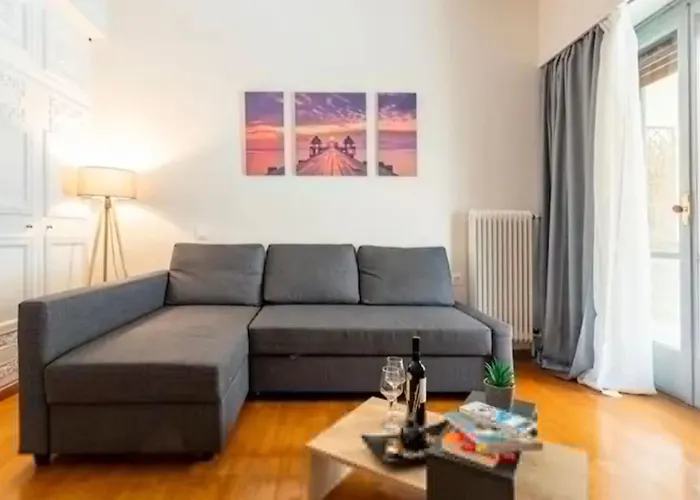 Hermes Urban Apartment #2
